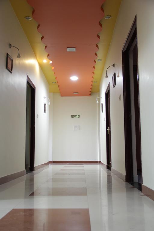 Hotel Rajshree Пушкар Екстер'єр фото